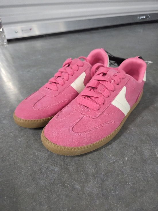 wonder nation Other - NWT wonder nation Pink and White Kids Sneakers Size 4